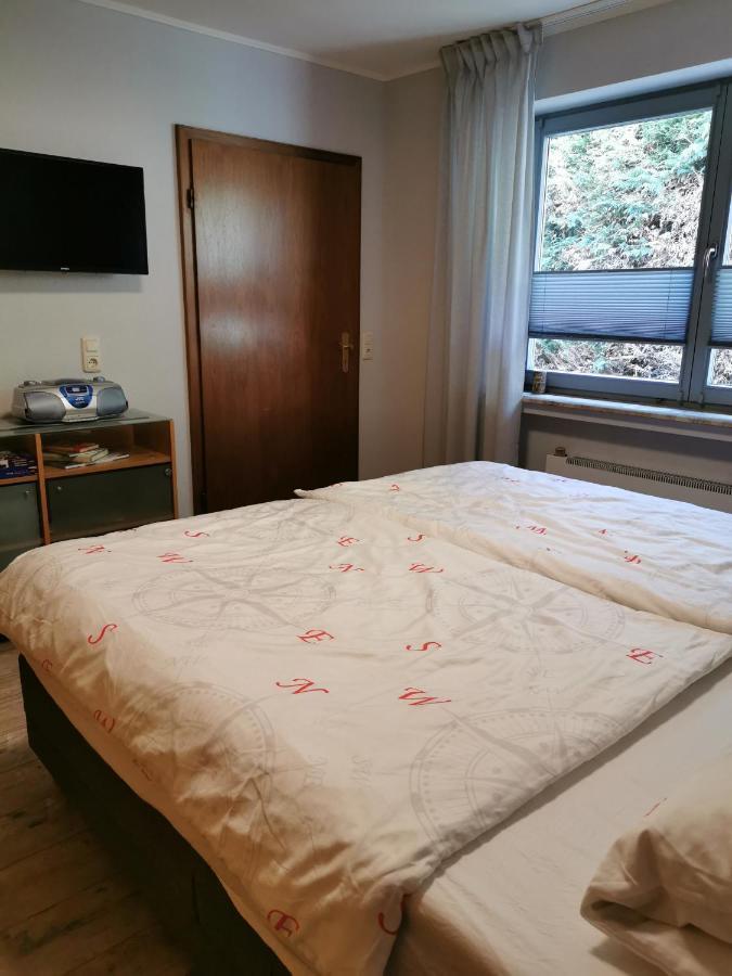 Ferienwohnung In Waldrandlage In Nationalpark Schleiden / Eifel Luaran gambar