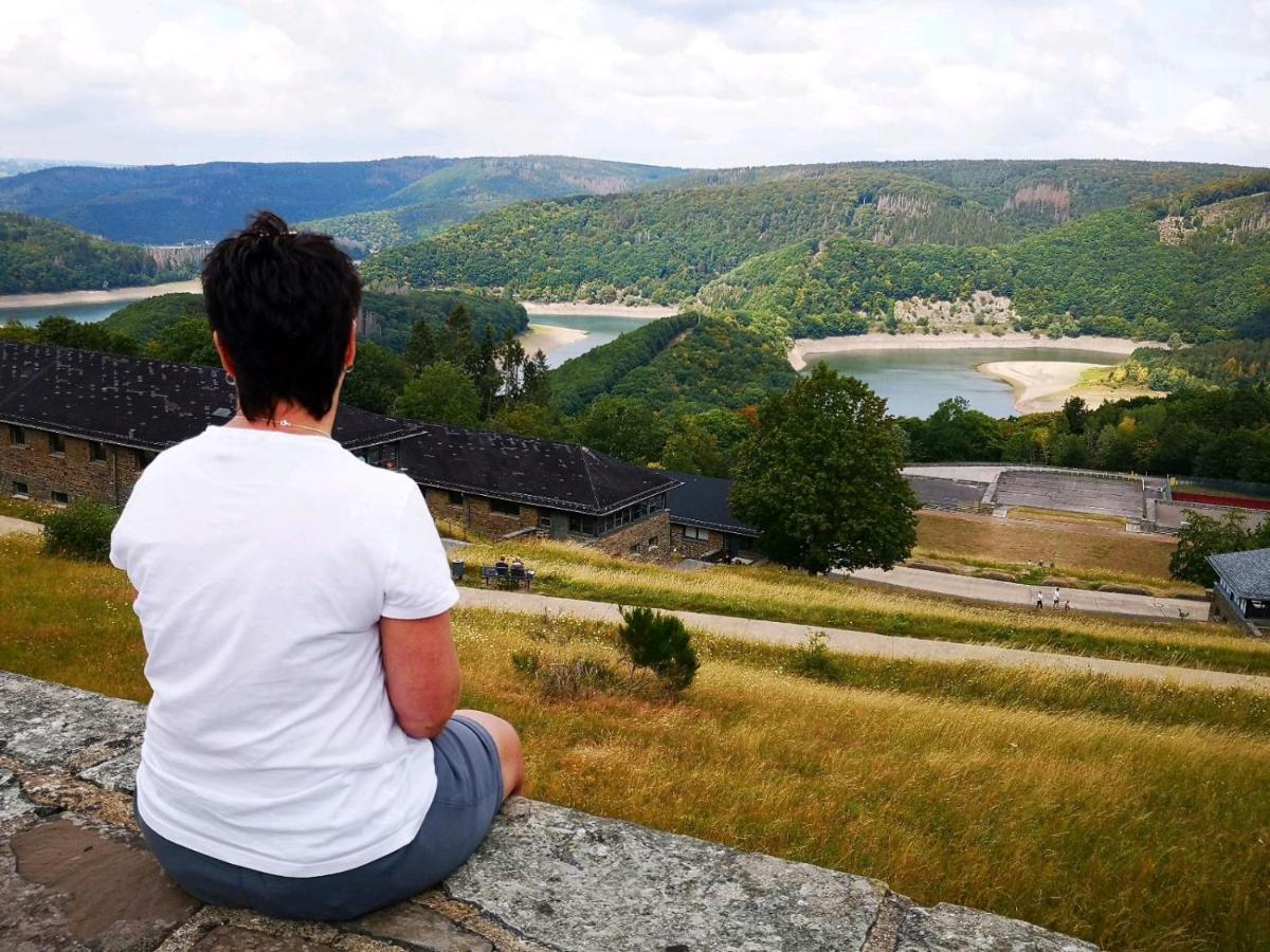 Ferienwohnung In Waldrandlage In Nationalpark Schleiden / Eifel Luaran gambar